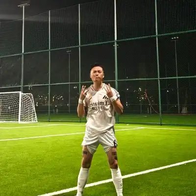 侯巧志